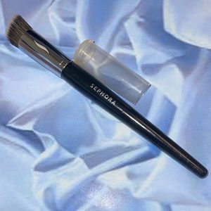 ✨Sephora PRO Angled Contour Brush